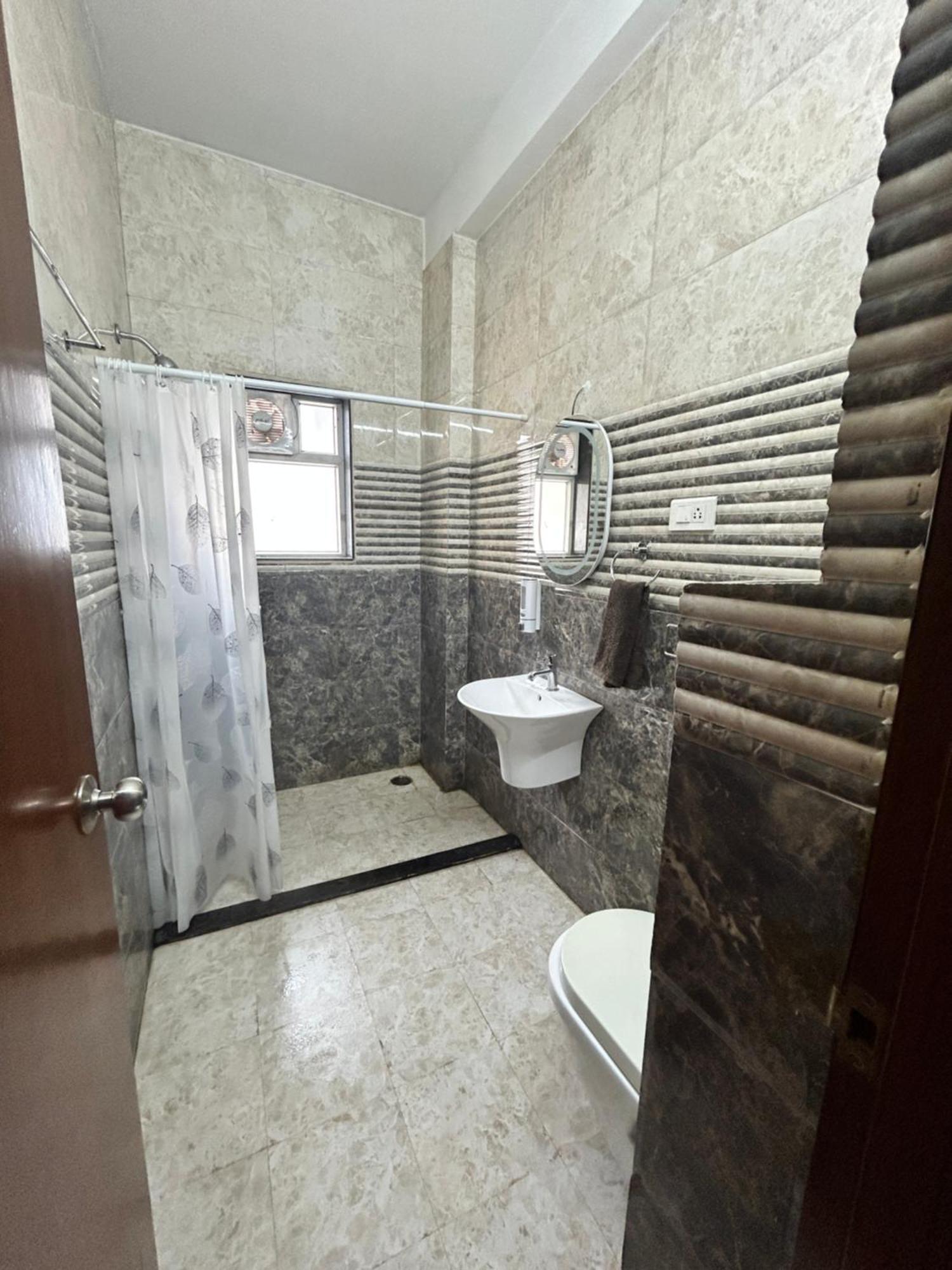 Blissful Home Near Coimbatore Airport מראה חיצוני תמונה